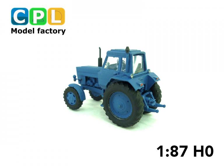 Traktor Belaruss MTS-82 kleine Kabine blau Bj 1978